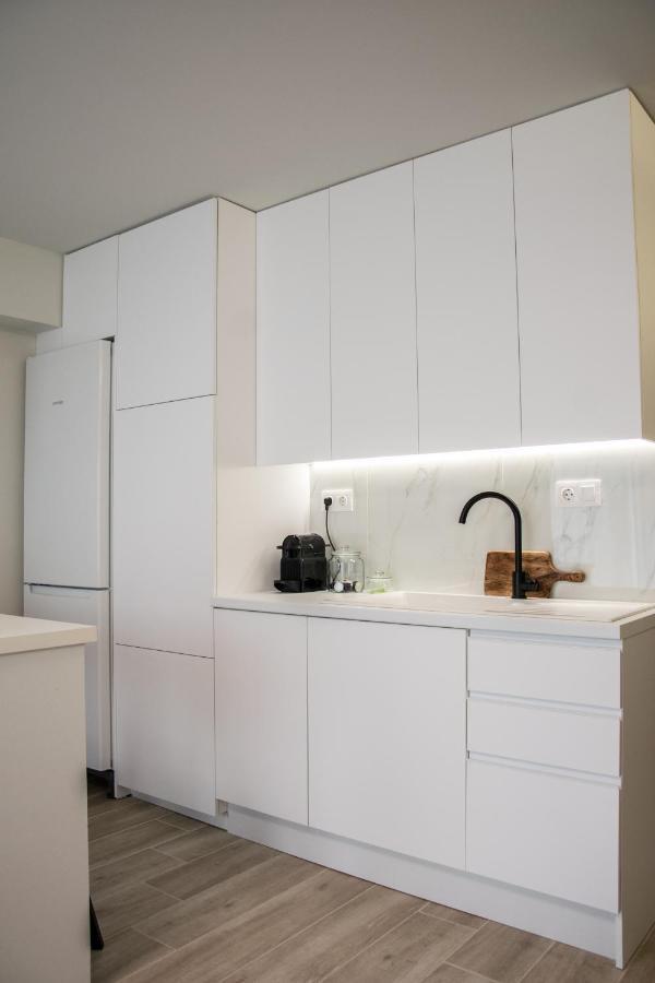 Portrait Apartment Tesalonika Bagian luar foto