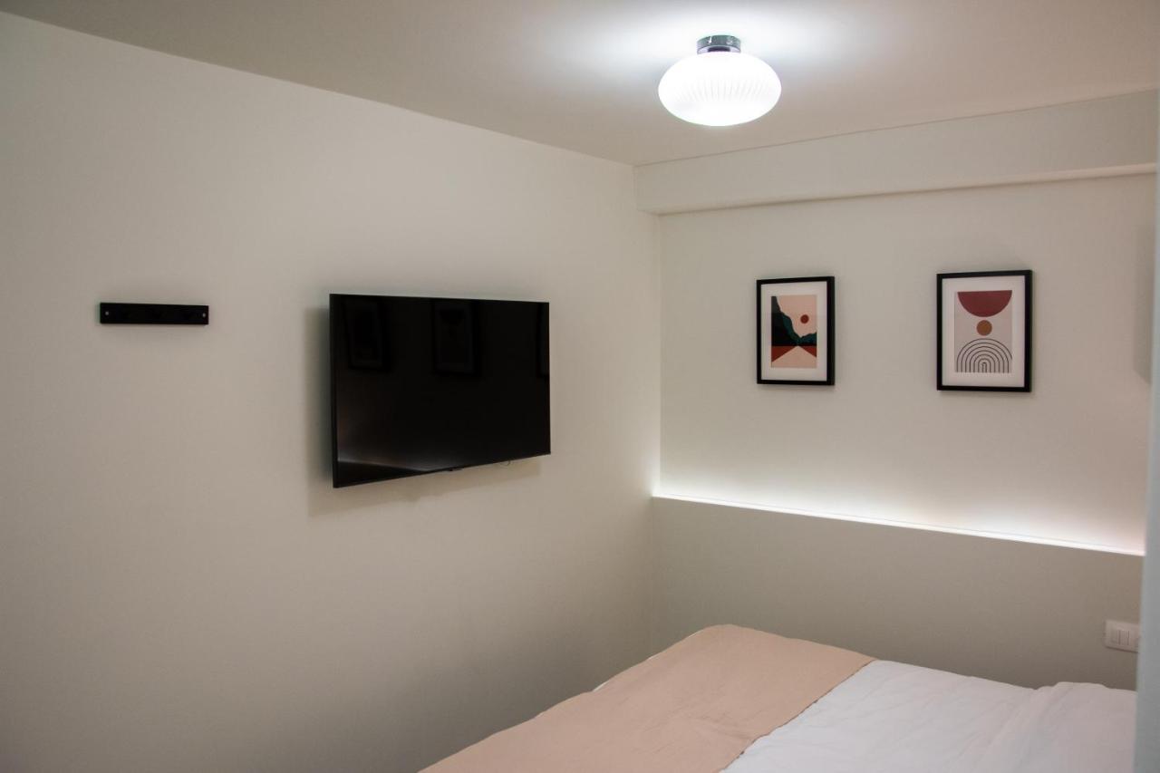 Portrait Apartment Tesalonika Bagian luar foto